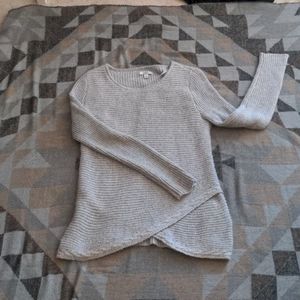 Tulip hem sweater